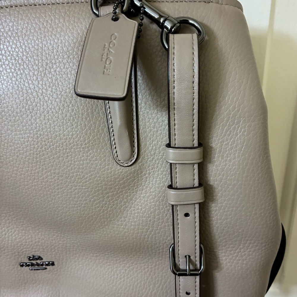COACH Brooklyn Carryall Turnlock Shoulder Hand 2way Bag Leather BEIGE NWOT - Picture 2 of 16